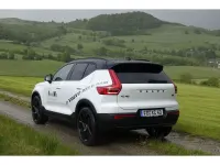 Gebraucht Volvo XC40 Plus 163 PS (119 kW) 2025 Weiss SUV