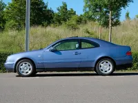 Gebraucht Mercedes CLK230 193 PS (141 kW) 1999 Blau Coupé