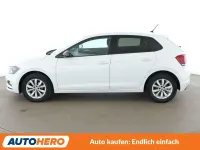 Gebraucht VW Polo Highline 95 PS (69 kW) 2019 Weiß Kleinwagen