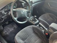 Gebraucht VW Passat Comfortline 131 PS (96 kW) 2002 Blau Kombi