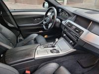 Gebraucht BMW 530 Performance 258 PS (189 kW) 2014 Schwarz Kombi