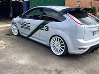 Gebraucht Ford Focus ST 226 PS (166 kW) 2009 Weiß Limousine