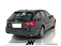Gebraucht Audi A4 163 PS (119 kW) 2022 Schwarz Kombi