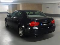Gebraucht BMW 320 170 PS (125 kW) 2009 Schwarz Limousine