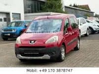 Gebraucht Peugeot Partner Tepee Tendance 90 PS (66 kW) 2010 Rot Van / Kleinbus