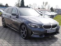 gebraucht BMW 320 d xDrive Luxury Line Pano/Leder/Navi/LED/AHK