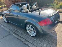 Gebraucht Audi TT Roadster Design 180 PS (132 kW) 2004 Grau Cabrio