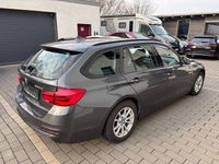Gebraucht BMW 320 Sport Line 190 PS (139 kW) 2015 Grau Limousine