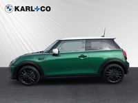 Gebraucht Mini Cooper SE 135 kW (184 PS) 2023 British racing green iv metallic (gruen) Kleinwagen