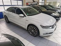 Gebraucht VW Passat Comfortline 239 PS (175 kW) 2015 Weiß Limousine