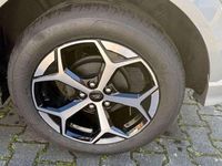 Neu Ford Puma ST-Line 125 PS (91 kW) 2025 Solarsilber SUV