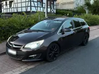 Gebraucht Opel Astra 136 PS (100 kW) 2014 Andere farben Kombi