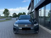 Gebraucht VW Touareg Terrain Tech 262 PS (192 kW) 2016 Grau SUV