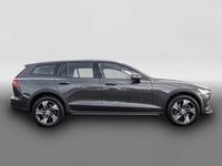 Gebraucht Volvo V60 CC Plus 197 PS (144 kW) 2023 Grau Kombi