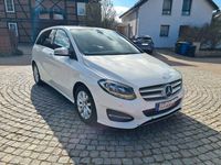 Gebraucht Mercedes B180 122 PS (89 kW) 2017 Weiß Van / Kleinbus