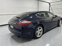 Gebraucht Porsche Panamera 400 PS (294 kW) 2011 Blau Kleinwagen
