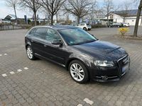 Gebraucht Audi A3 140 PS (102 kW) 2011 Grau Kleinwagen