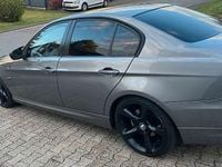 Second-hand BMW 318 143 CP (105 kW) 2011 Argintiu Berlinǎ