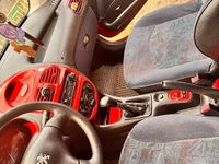Gebraucht Peugeot 206 60 PS (44 kW) 1998 Rot Kleinwagen
