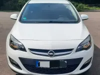 Gebraucht Opel Astra Selection 116 PS (85 kW) 2015 Weiß Limousine