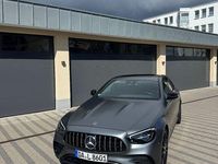 Gebraucht Mercedes E400 330 PS (242 kW) 2022 Grau Limousine