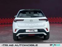 Gebraucht Opel Mokka-e Elegance 100 kW (136 PS) 2023 Arktis weiß / karbon schwarz SUV