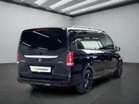 Gebraucht Mercedes V300 237 PS (174 kW) 2024 Schwarz Van / Kleinbus