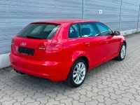 Gebraucht Audi A3 Sport 105 PS (77 kW) 2011 Rot Kleinwagen