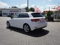 Gebraucht Audi A3 Sport 116 PS (85 kW) 2020 Weiß Limousine