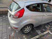 Gebraucht Ford Fiesta 2017 Grau Kleinwagen