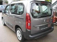 Gebraucht Citroën Berlingo Feel 110 PS (80 kW) 2023 Lackierung platiniumgrau/ Van / Kleinbus