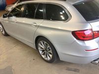Gebraucht BMW 523 Sport Line 204 PS (150 kW) 2011 Silber Kombi