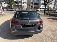 Gebraucht Opel Astra Style 110 PS (80 kW) 2014 Grau Kombi