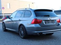 Gebraucht BMW 320 Comfort Edition 170 PS (125 kW) 2009 Grau Kombi