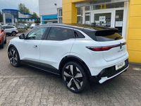 Gebraucht Renault Megane E-Tech Techno 160 kW (218 PS) 2024 Arktisweiß &black pearlschwa Limousine