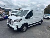 Second-hand Maxus V90 148 CP (108 kW) 2023 Alb Van