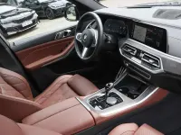 Gebraucht BMW X5 M Sport 340 PS (250 kW) 2023 Black sapphire SUV