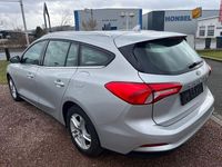 Gebraucht Ford Focus Cool & Connect 125 PS (91 kW) 2021 Silber Limousine