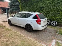 Gebraucht Kia Ceed Sportswagon 115 PS (84 kW) 2011 Weiß Kombi
