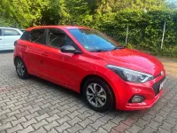 Gebraucht Hyundai i20 Advantage 84 PS (61 kW) 2020 Rot Kleinwagen