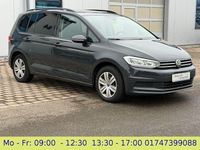 Gebraucht VW Touran 150 PS (110 kW) 2022 Grau Van / Kleinbus