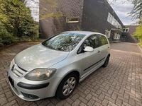 Second-hand VW Golf 105 CP (77 kW) 2006 Gri Monovolum