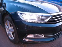 Gebraucht VW Passat 150 PS (110 kW) 2019 Schwarz Kombi