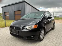 Gebraucht Mitsubishi Colt 95 PS (69 kW) 2013 Schwarz Kleinwagen