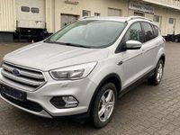 Gebraucht Ford Kuga Trend 150 PS (110 kW) 2018 Silber SUV