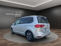 Gebraucht VW Touran Move 150 PS (110 kW) 2024 Reflexsilber Van / Kleinbus