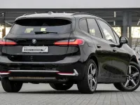 Gebraucht BMW 230 Performance 326 PS (239 kW) 2023 Schwarz Van / Kleinbus