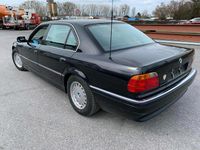 Gebraucht BMW 750L 321 PS (236 kW) 1995 Schwarz Limousine