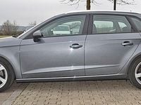 Gebraucht Audi A3 Sport 150 PS (110 kW) 2019 Grau Limousine