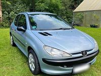 Gebraucht Peugeot 206 60 PS (44 kW) 2001 Kleinwagen